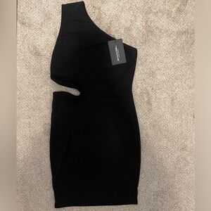 Pretty Little Thing Size US 8 Black One Shoulder Dress with Cut Out